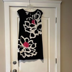 London Times black and white dress